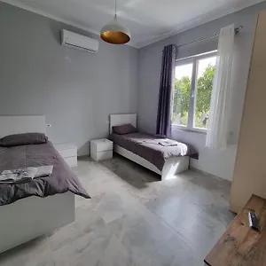 Dentart&apartments , Tirana Albania