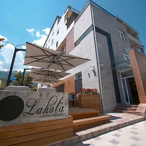 فندق Lahuta, Bajram Curri